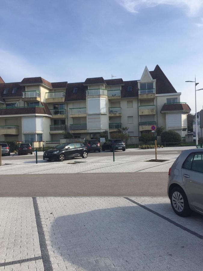 Vue mer L'aiglon T2 Balcon parking privé Wimereux Extérieur photo
