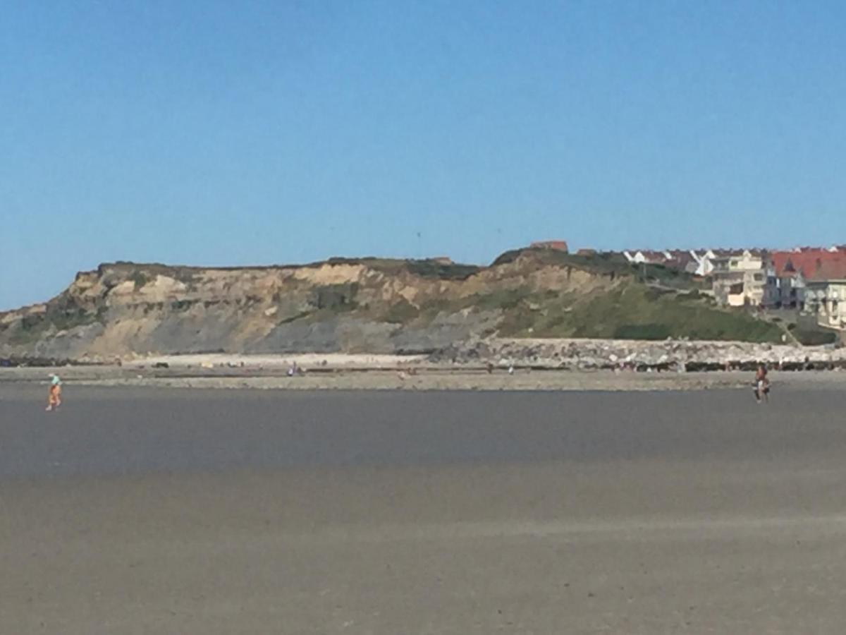 Vue mer L'aiglon T2 Balcon parking privé Wimereux Extérieur photo